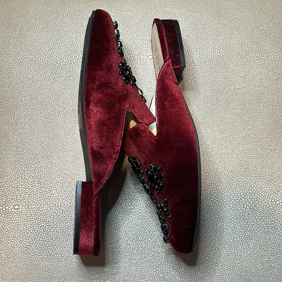 Unisa Velvet Slip-on Mules with Black Beaded Accents  (9.5) - Picture 4 of 7